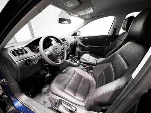 2014 Volkswagen Jetta Auto SE