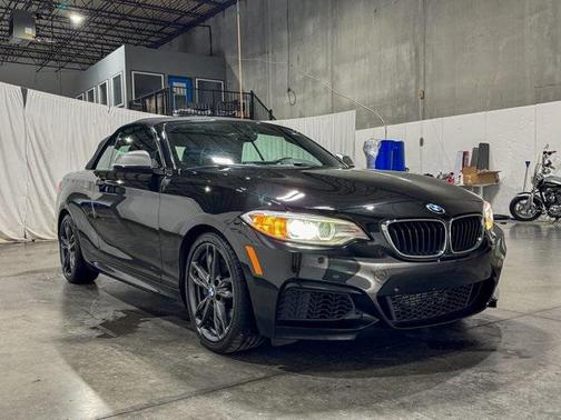 2016 BMW M2 Base