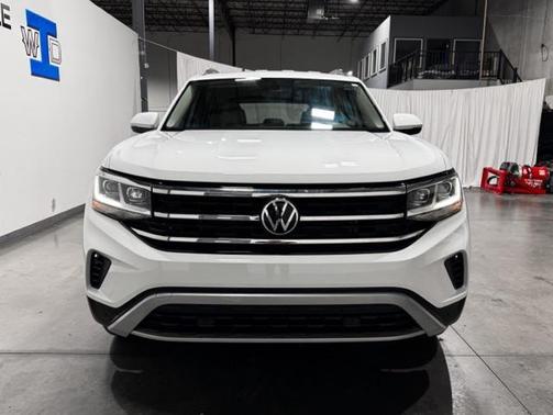 2023 Volkswagen Atlas 2.0T SE w/Technology