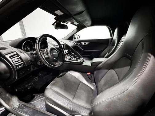 2017 Jaguar F-TYPE Premium