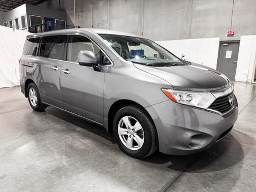 2015 Nissan Quest SV