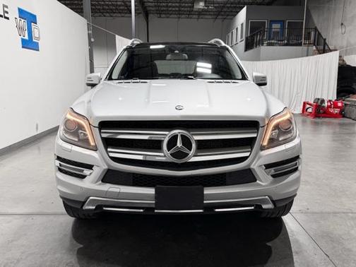 2016 Mercedes-Benz GL-Class 4MATIC