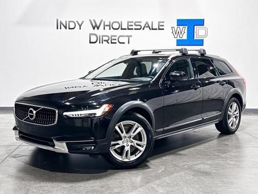 2018 Volvo V90 Cross Country T5