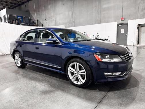 2014 Volkswagen Passat 2.0L TDI DSG SE w/Sunroof
