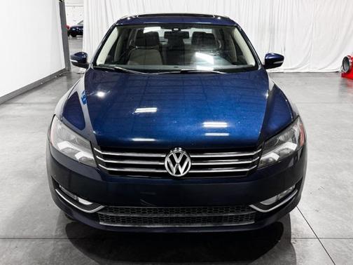 2014 Volkswagen Passat 2.0L TDI DSG SE w/Sunroof