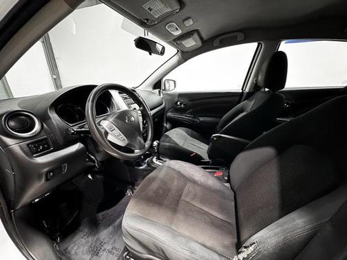 2019 Nissan Versa 1.6 SV