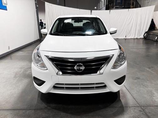 2019 Nissan Versa 1.6 SV