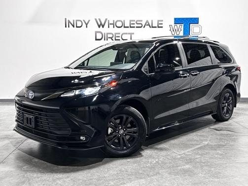 2024 Toyota Sienna Woodland Edition