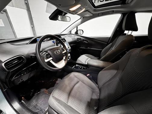 2017 Toyota Prius Four