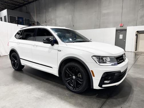 2019 Volkswagen Tiguan 2.0T SEL R-Line 4MOTION