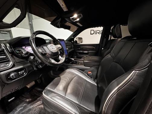 2021 RAM 3500 Limited Crew Cab 4x4 8' Box