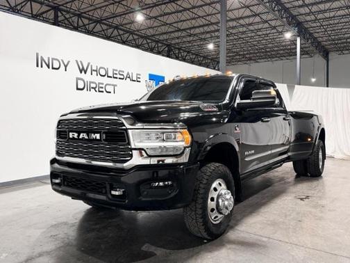 2021 RAM 3500 Limited Crew Cab 4x4 8' Box