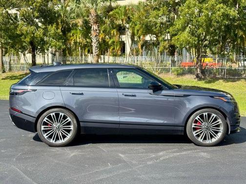 2024 Land Rover Range Rover Velar P250 Dynamic SE
