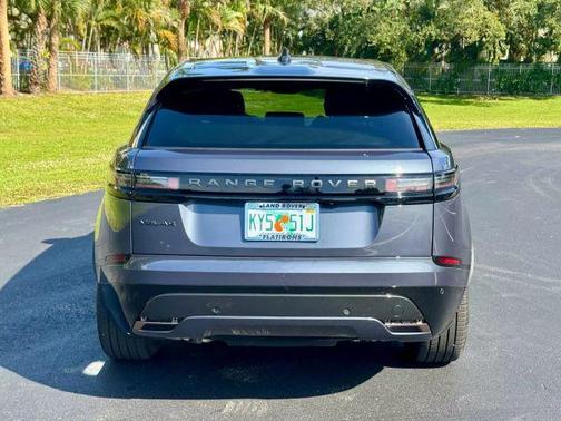2024 Land Rover Range Rover Velar P250 Dynamic SE