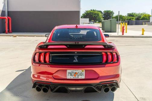 2021 Ford Shelby GT500 Base
