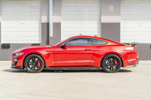 2021 Ford Shelby GT500 Base