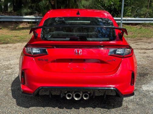 2023 Honda Civic Type R Base