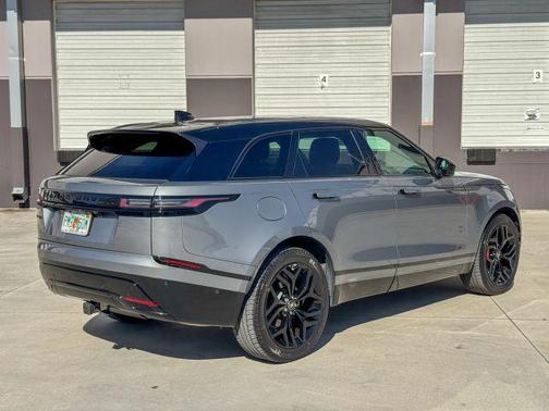 2024 Land Rover Range Rover Velar P250 Dynamic SE