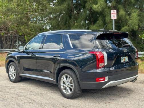 2022 Hyundai PALISADE SE