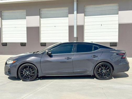2021 Nissan Maxima Platinum