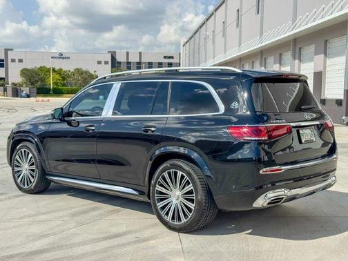 2023 Mercedes-Benz Maybach GLS 600 4MATIC