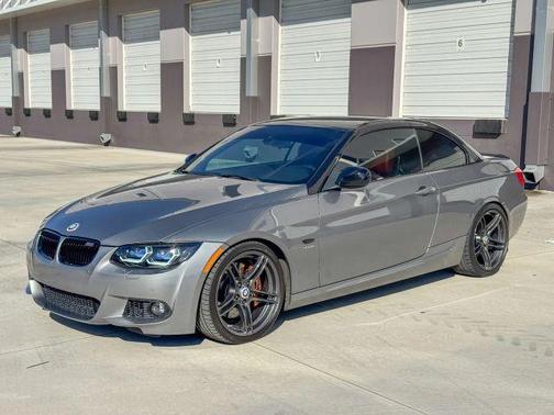 2013 BMW 335 is