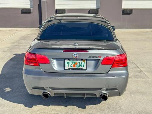2013 BMW 335 is