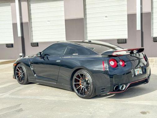 2016 Nissan GT-R Premium