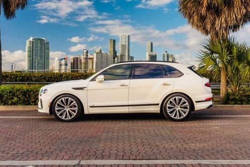 2021 Bentley Bentayga V8
