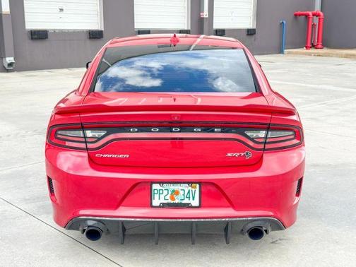 2015 Dodge Charger SRT Hellcat
