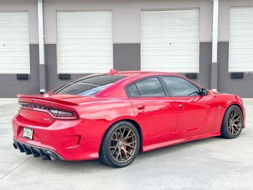 2015 Dodge Charger SRT Hellcat