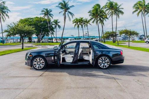 2019 Rolls-Royce Ghost