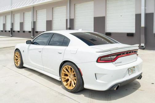 2017 Dodge Charger SRT Hellcat