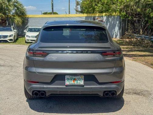 2021 Porsche Cayenne AWD