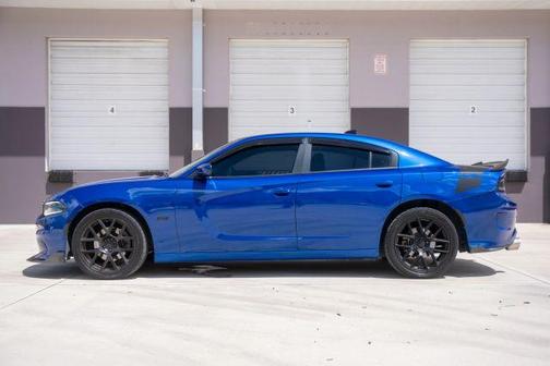 2018 Dodge Charger R/T