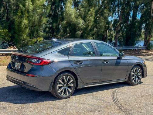 2024 Honda Civic EX-L
