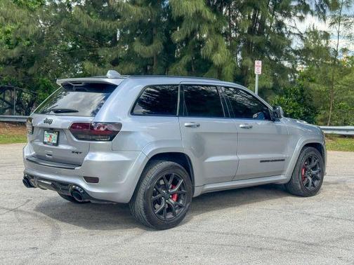 2020 Jeep Grand Cherokee SRT