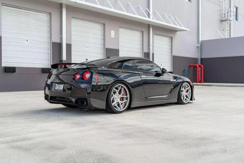 2010 Nissan GT-R Premium