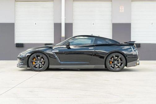 2010 Nissan GT-R Premium