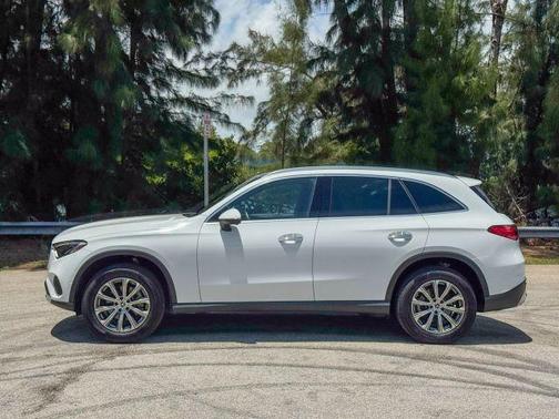 2024 Mercedes-Benz GLC 300 Base