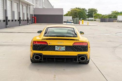 2023 Audi R8 5.2 V10 performance