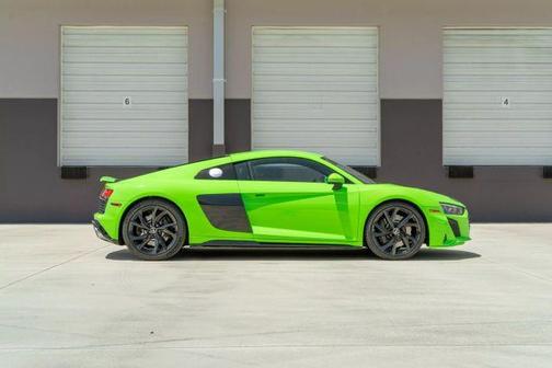2023 Audi R8 5.2 V10 performance