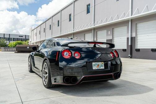2012 Nissan GT-R Black Edition