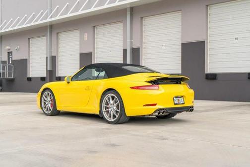 2015 Porsche 911 Carrera S