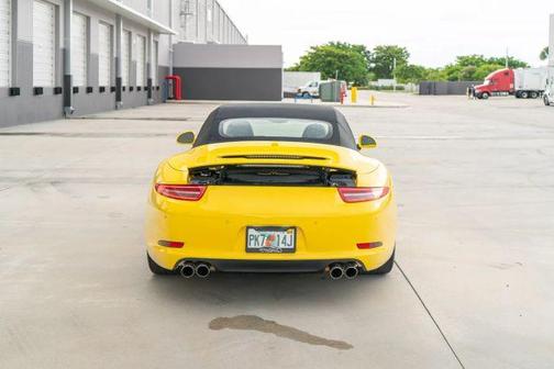 2015 Porsche 911 Carrera S