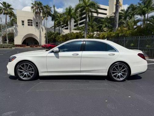 2019 Mercedes-Benz S-Class S 560