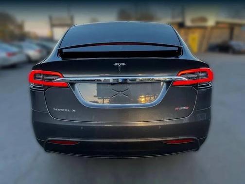 Gray 2016 Tesla Model X P90D