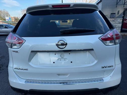 2016 Nissan Rogue SV