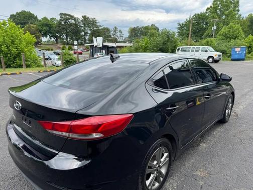 Phantom Black 2018 Hyundai ELANTRA Value Edition
