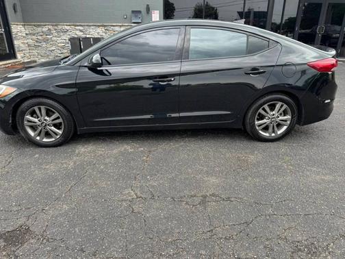 Phantom Black 2018 Hyundai ELANTRA Value Edition